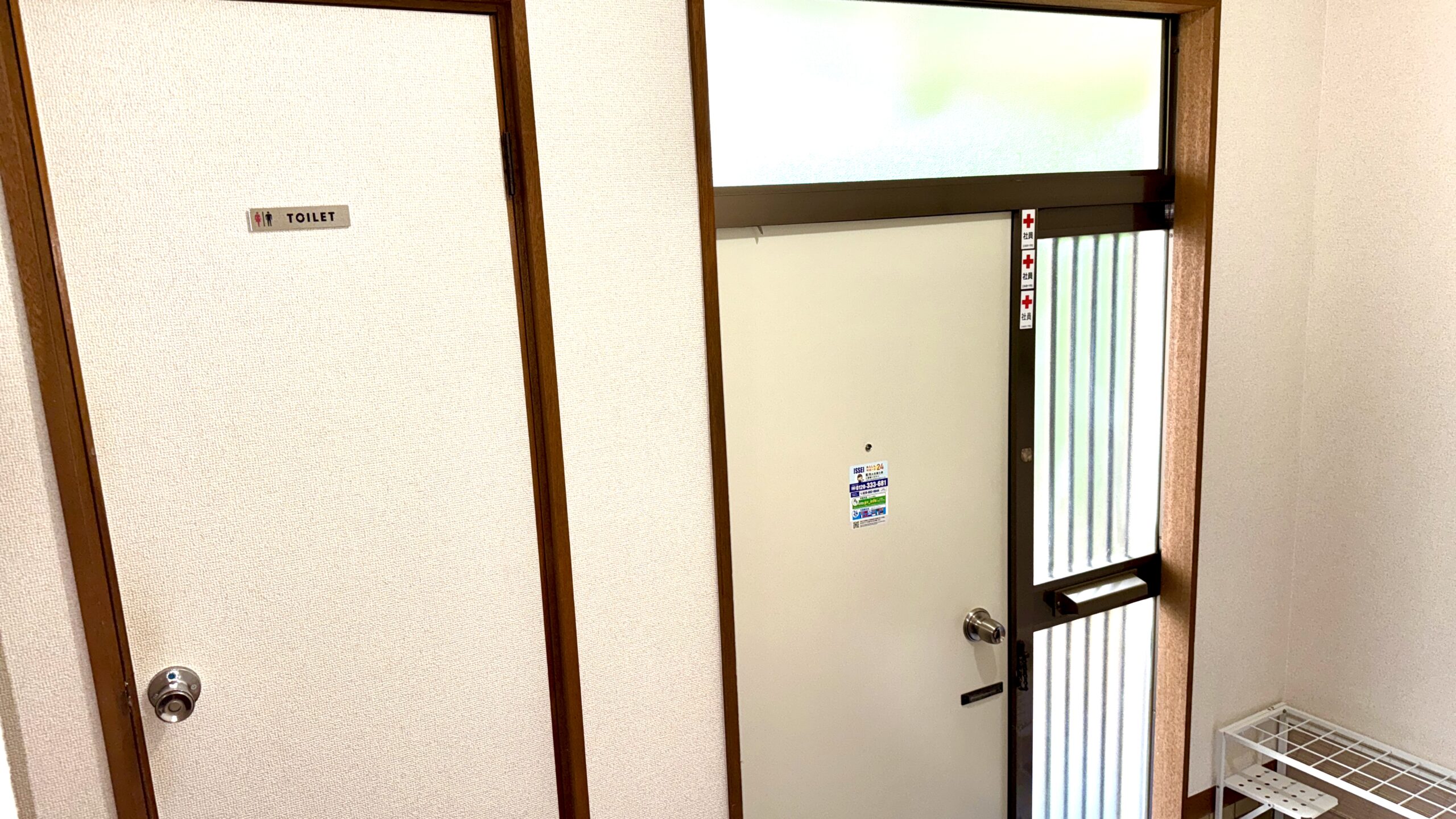 玄関とトイレの位置